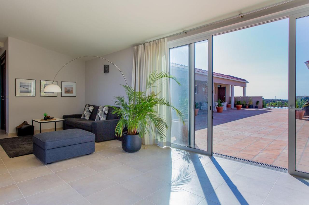 Corte Velada Guest House By Lovelystay ラゴス エクステリア 写真