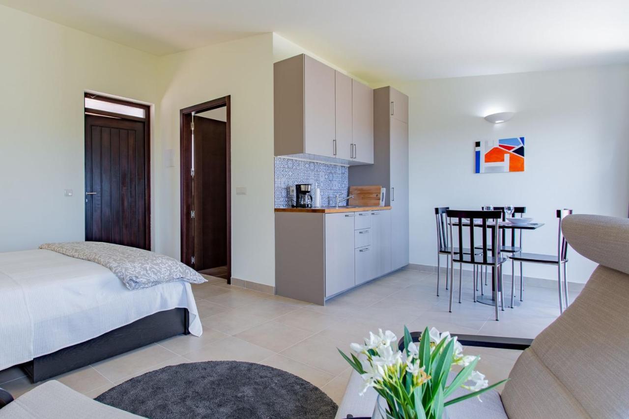 Corte Velada Guest House By Lovelystay ラゴス エクステリア 写真